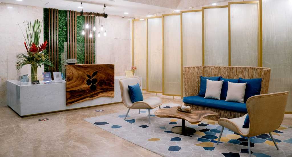 Golden Suites and Hotel ontvangstruimte in Cebu City